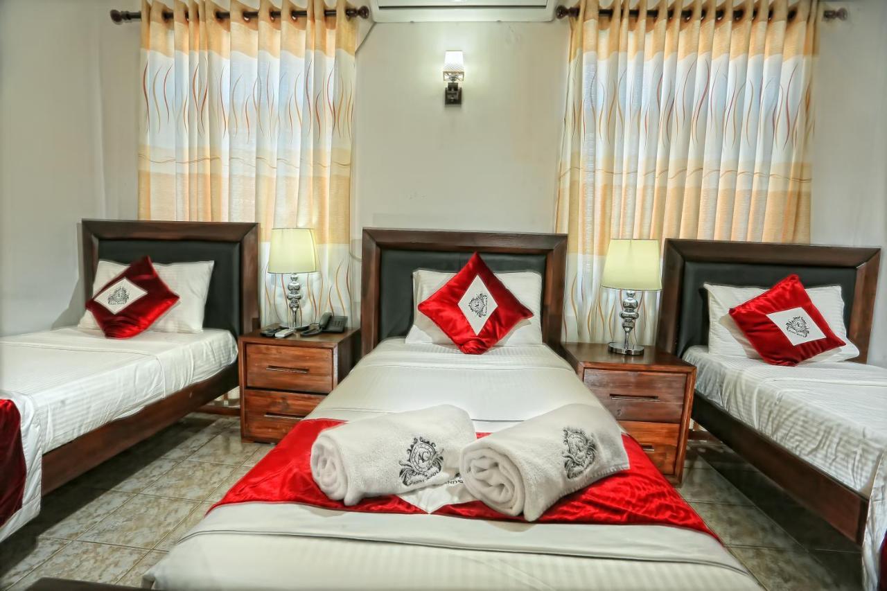 Asian Grand Hotel Negombo Exterior photo