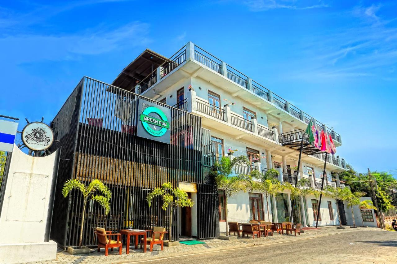 Asian Grand Hotel Negombo Exterior photo
